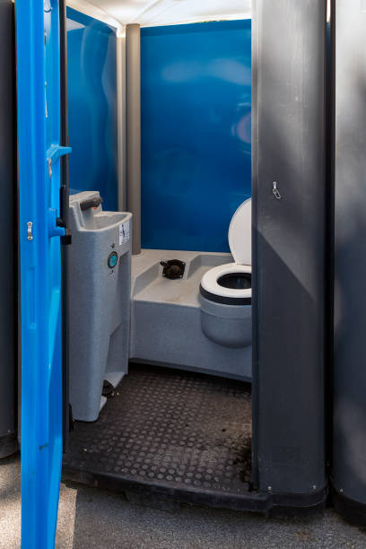 Best Portable restroom trailer rental  in Ponca City, OK